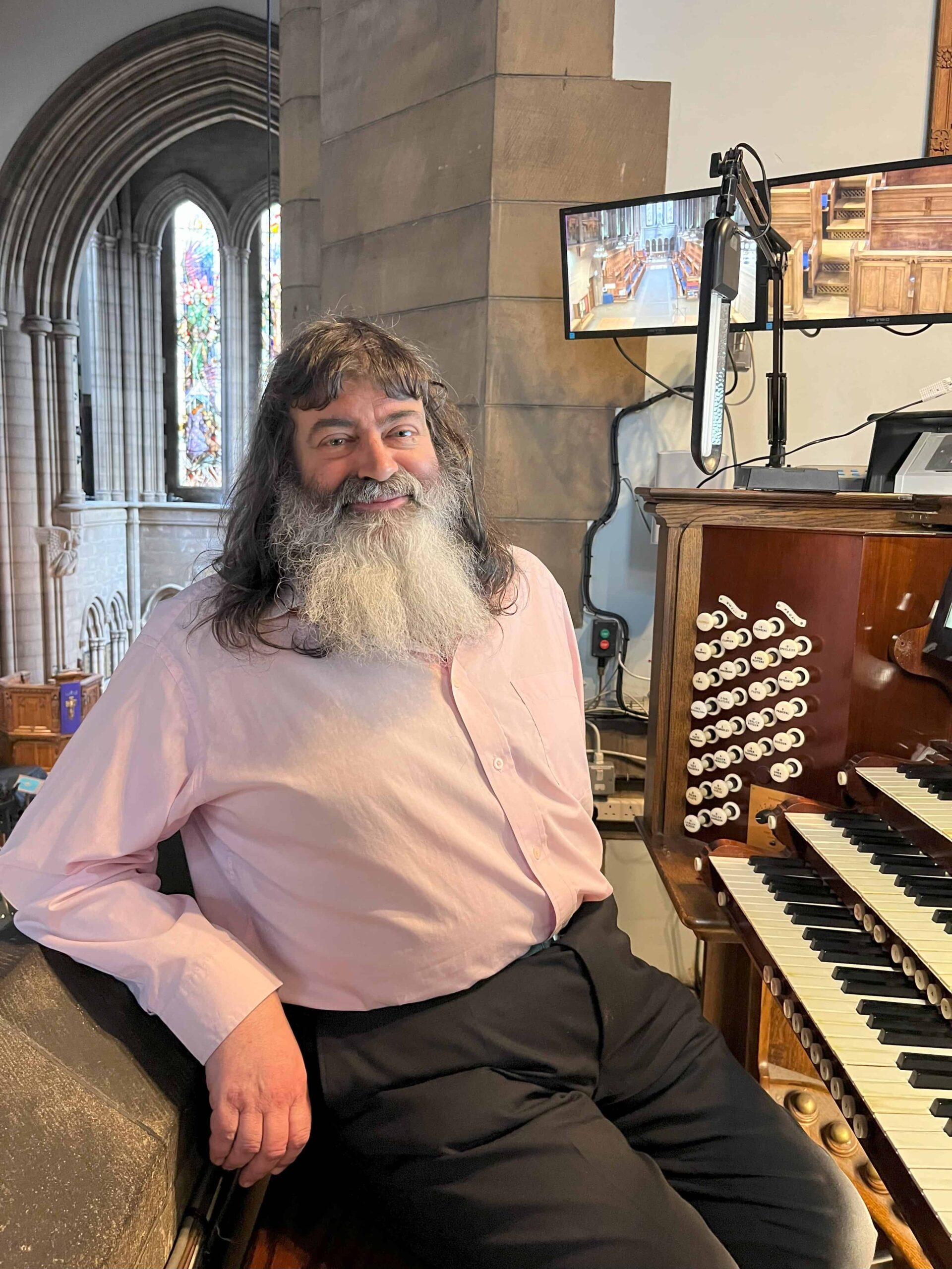 Kevin Bowyer at organ © Katy Cooper